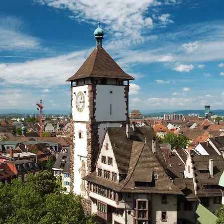 Elfriede - Wlan, 2 Baeder, Kueche, Freisitz, 2 Parkplaetze, Im Ortskern Apartamento *