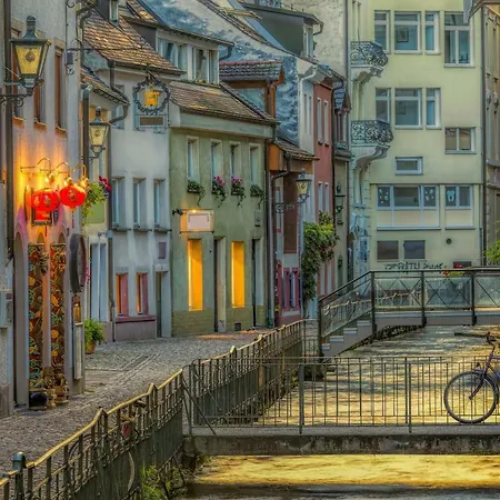 Elfriede - Wlan, 2 Baeder, Kueche, Freisitz, 2 Parkplaetze, Im Ortskern Apartamento Malterdingen